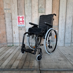 Aktivní invalidní vozík Quickie Xenon 2 // 38cm // MV// lehce použitý // skládací