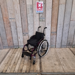 Aktivní invalidní vozík Quickie  Youngster 3 // 32 cm // UL//zánovní// skládací