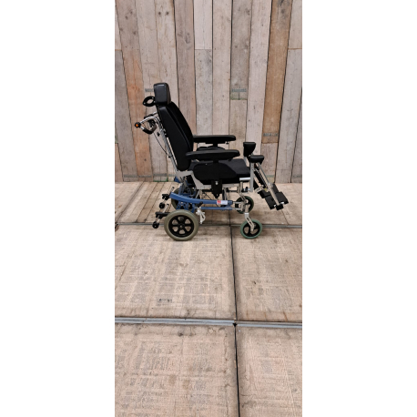 Vícepolohový sklopný invalidní vozík Excel G7