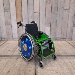 Aktivní invalidní dětský vozík Sorg Knuffi // 28 cm // JI