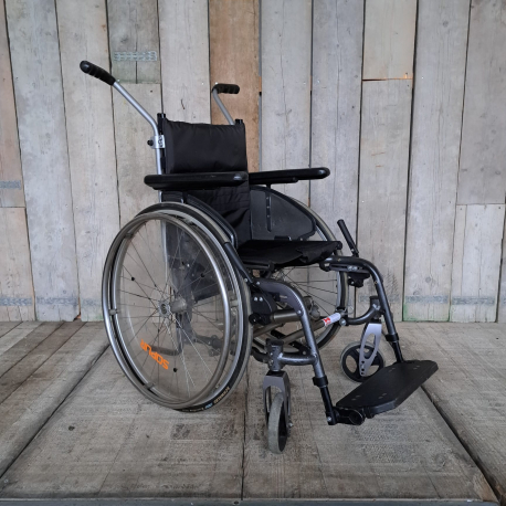 Aktivní invalidní  vozík   Sopur Youngster 3 // 34 cm // ML