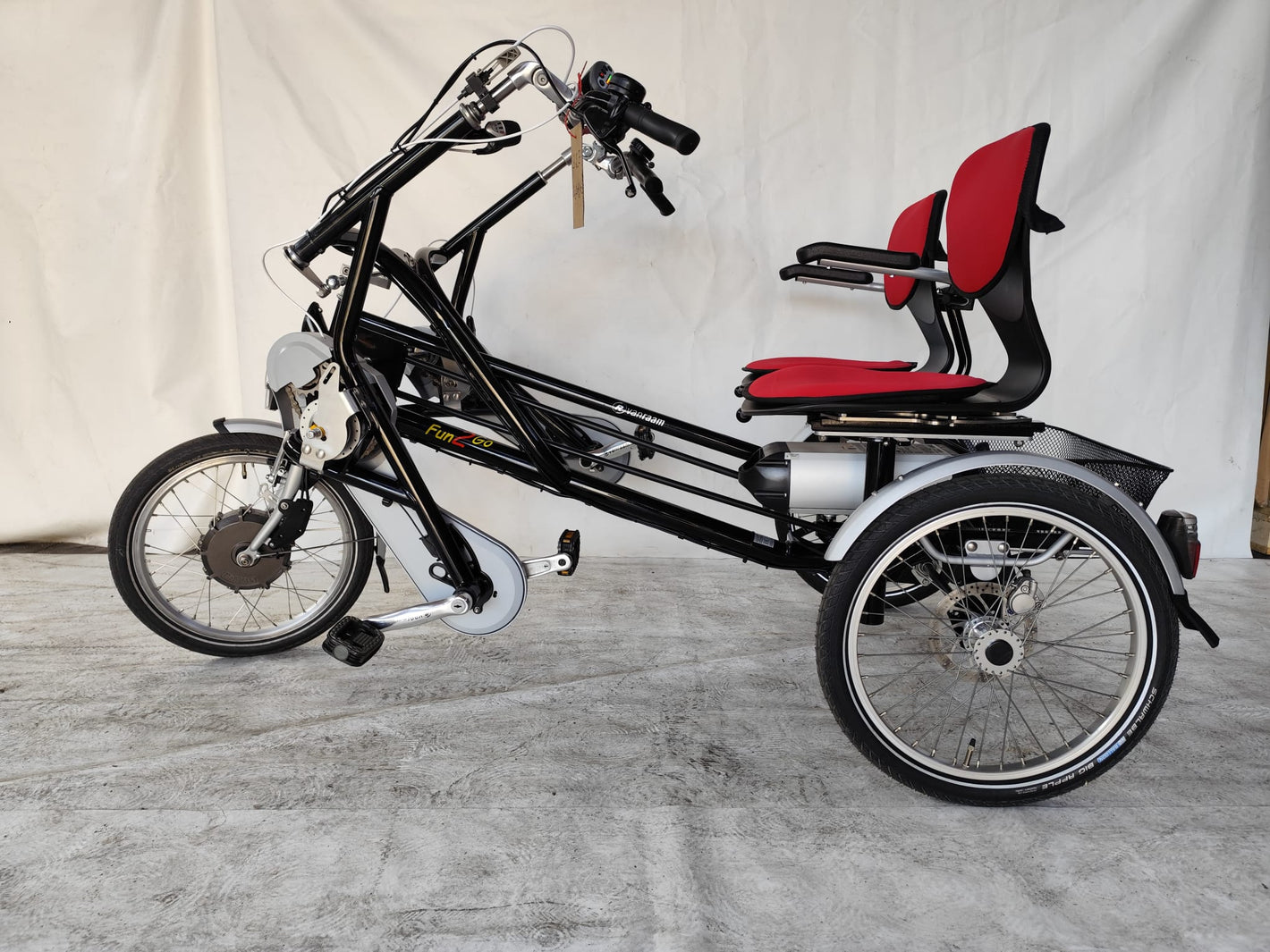 Elektrické tříkolové tandemové kolo Van Raam Fun2Go Crystalite (32E)