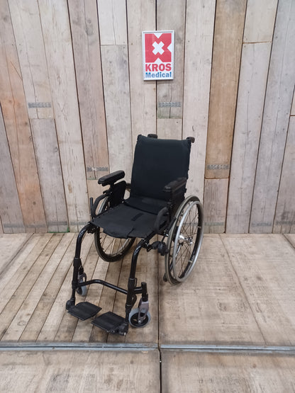 Aktivní vozík Quickie Argon IC - BB - lehce použitý - pevný rám - šíře sedu 40cm