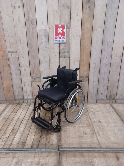 Aktivní vozík Quickie Easy Life R - SS - lehce použitý - pevný rám - šíře sedu 42cm