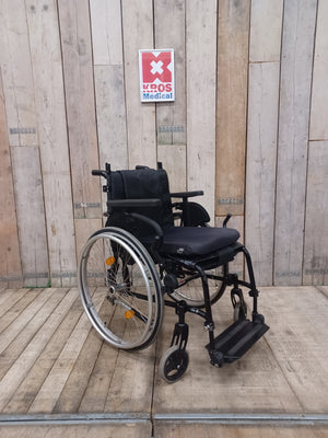 Aktivní vozík Quickie Easy Life R - SS - lehce použitý - pevný rám - šíře sedu 42cm