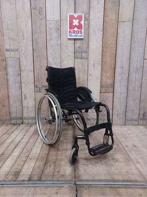 Aktivní vozík Quickie Argon 2 - BM - zánovní - pevný rám - šíře sedu 40cm