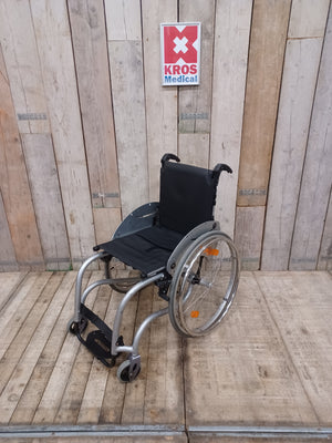 Aktivní vozík Sopur Allround 615 - ZZ - použitý - pevný rám - šíře sedu 42cm