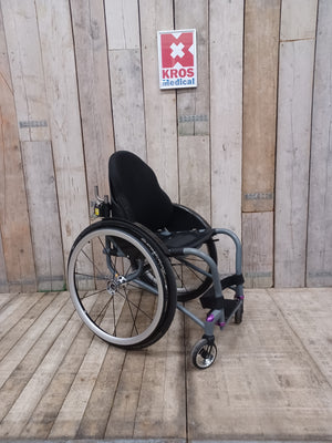 Aktivní vozík RGK - JT - lehce použitý - pevný rám - šíře sedu 34cm