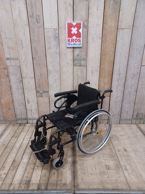 Aktivní vozík Quickie Life R - NF -  zánovní - pevný rám - šíře sedu 40cm