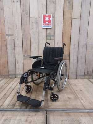 Mechanický invalidní vozík Handicare Exigo 30 - 01 - zánovní - skládací -