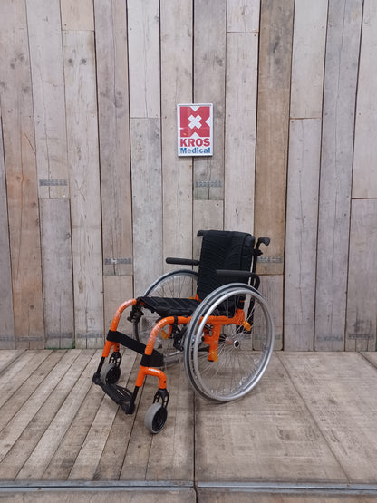 Aktivní vozík Quickie Xenon - SU12 - zánovní - skládací -