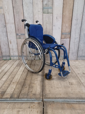 Aktivní vozík Meyra FX One - NI - lehce použitý - pevný rám -