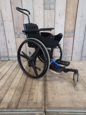 Aktivní vozík R82 Cheetah - FD - lehce použitý - pevný rám -