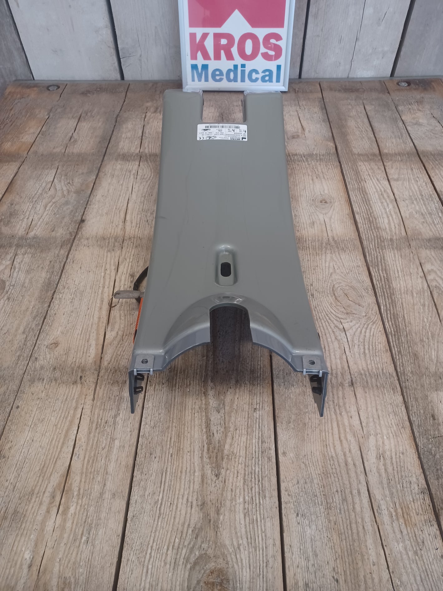 Plastový zadní kryt sloupku řízení pro elektrický invalidní skútr Meyra Ortopedia 315 - použitý -