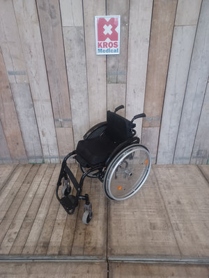 Aktivní vozík Quickie Argon - VF - lehce použitý - pevný rám -