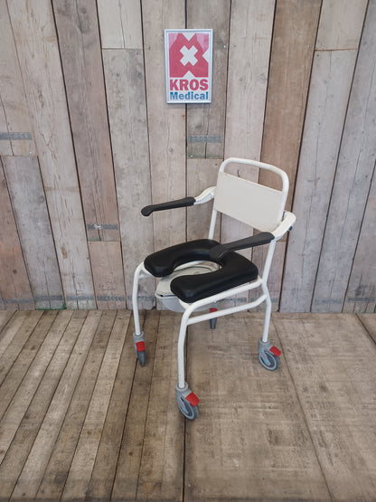 Sprchovací a WC židle Handicare - 01 - lehce použitá/repasovaná -