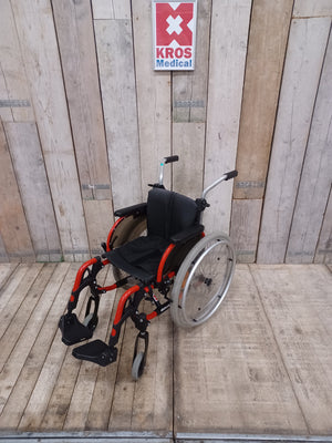 Aktivní vozík Otto Bock Junior // šs32cm // JH //