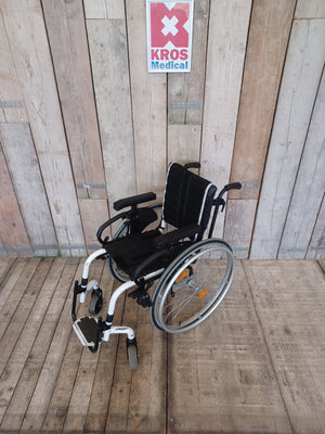 Aktivní vozík QUICKIE ARGON 2 šířka sedu 34 cm