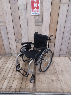 Aktivní vozík Quickie Argon 2     šířka  sedu 40cm