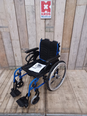 Aktivní vozík Quickie Easy Life R // šs46cm // BL // nový