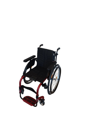 Aktivní vozík Quickie Argon 2 // šs38cm // NT // nový