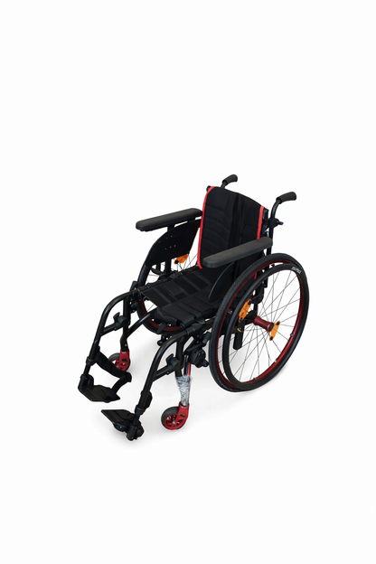 Aktivní vozík Quickie Xenon SA - SU11 - zánovní - skládací -