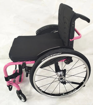 Aktivní invalidní vozík Quickie Argon 2 šířka sedu 46 cm
