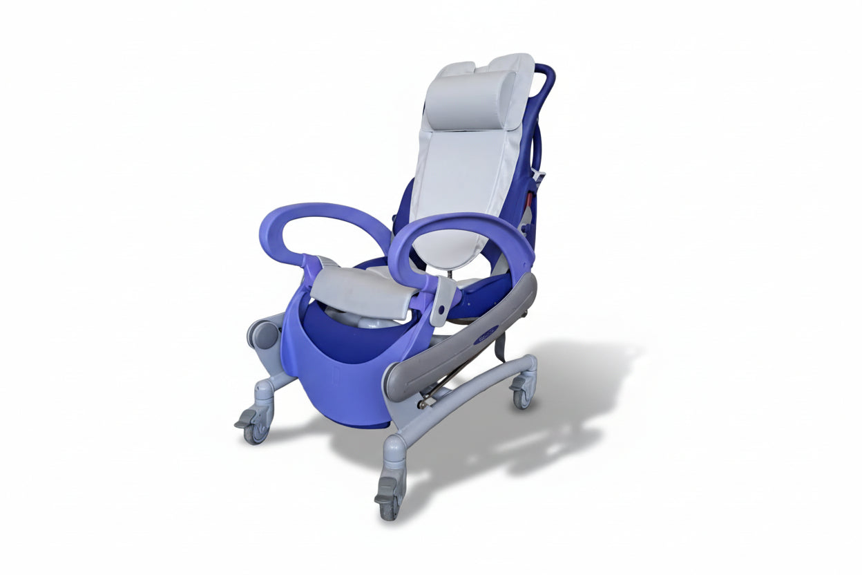 Arjo Carendo elektrické hygienické křeslo