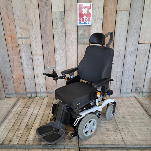 Elektrický invalidní vozík Handicare Puma 40 - 01P40 - zánovní - přední náhon