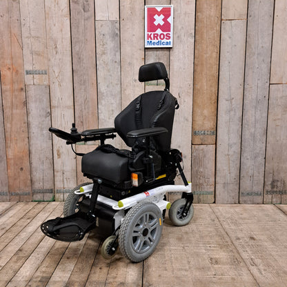 Elektrický invalidní vozík Luca You Q - 02 - zánovní - přední náhon - dětský