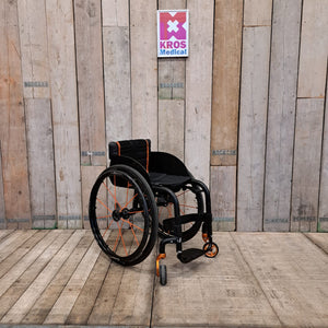 Aktivní vozík Quickie Helium - MO - lehce použitý - pevný rám -