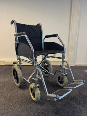 Transportní invalidní vozíky  - polohovaci- repasovaný