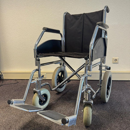 Transportní invalidní vozíky  - polohovaci- repasovaný
